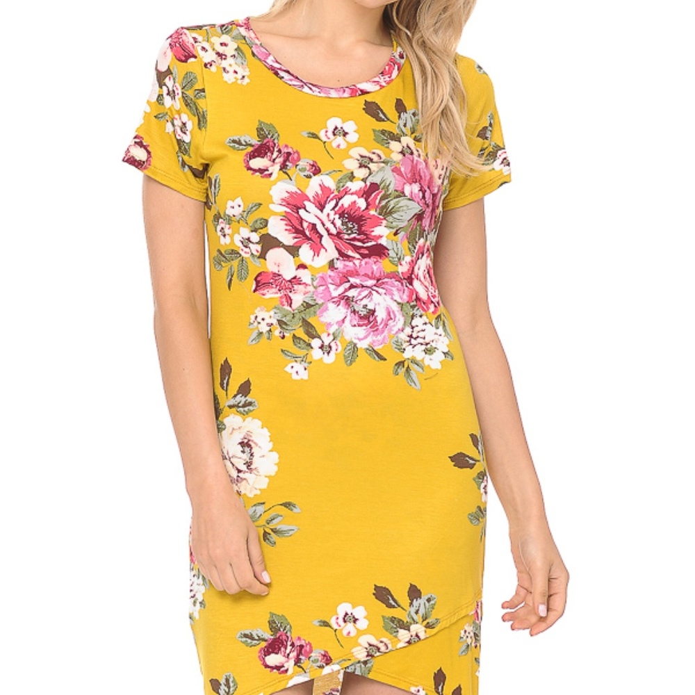 FLORAL SHORT SLEEVE TULIP BOTTOM DRESS